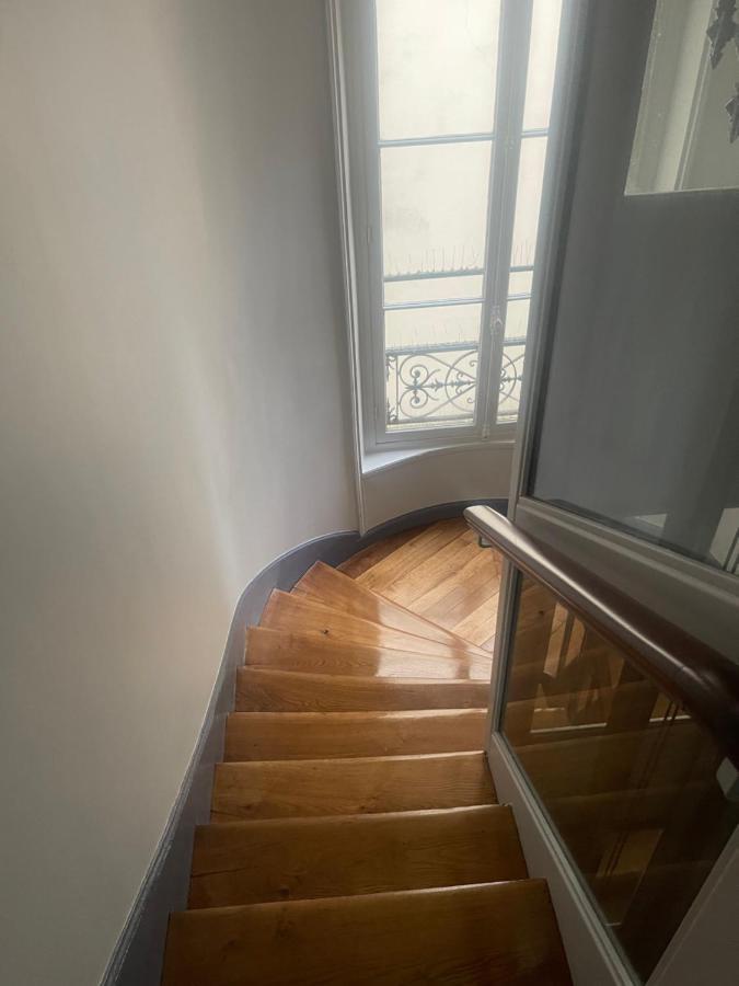 Paris Centre Dernier Etage Vue Ascenseur Apartamento Exterior foto